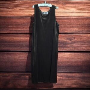 BLAIR VELVET MIDI DRESS SIZE MEDIUM